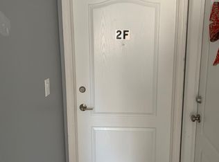305 Seguine Ave #2F, Staten Island, NY 10309