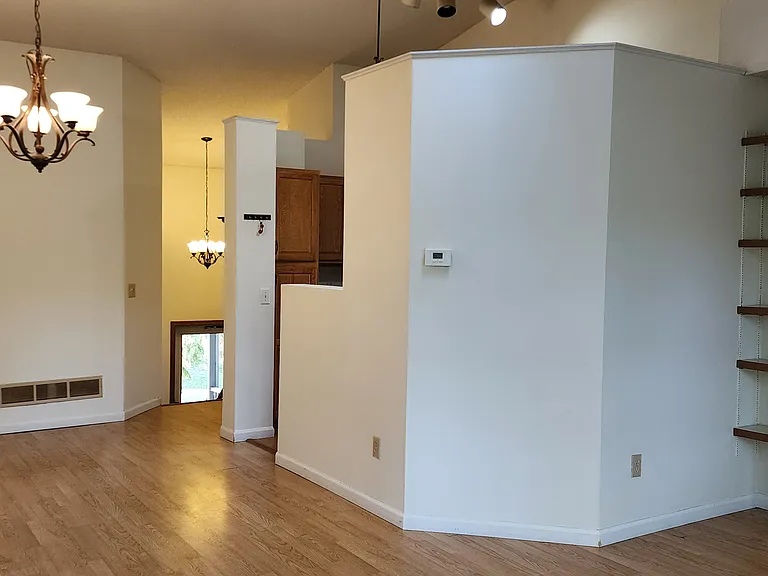 7225 Bren Ln — Photo 12