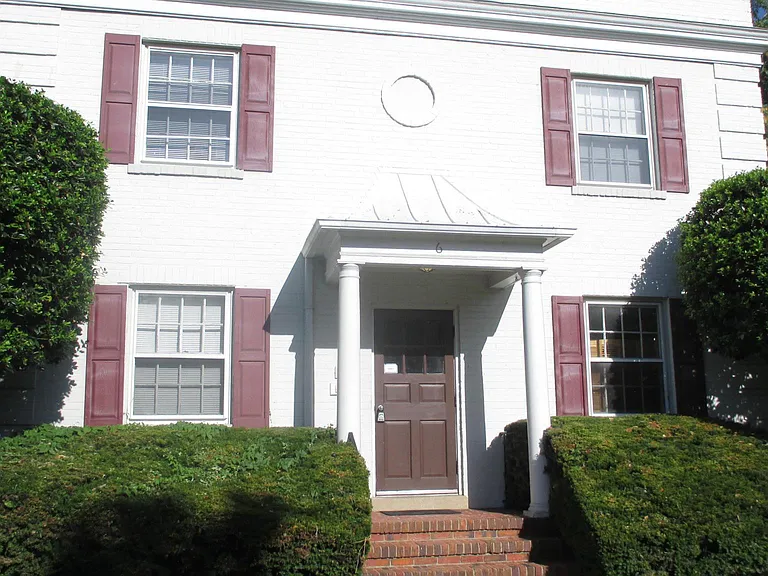 6 Sunset Dr #1 — Photo 1