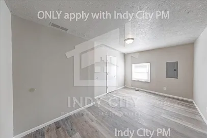 3440 N Harding St — Photo 19