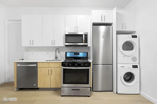 Rented by Citi Habitats | media 31