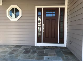 42 Bluffs Ct #42, Hamburg, NJ 07419