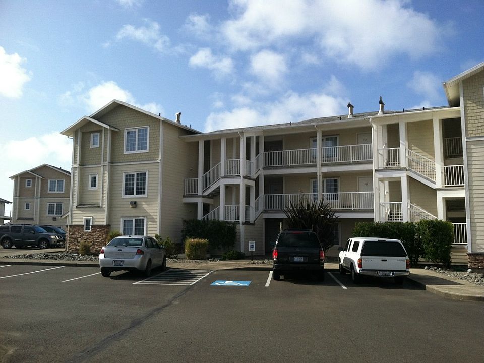 1st image of 1600 Ocean Ave #221