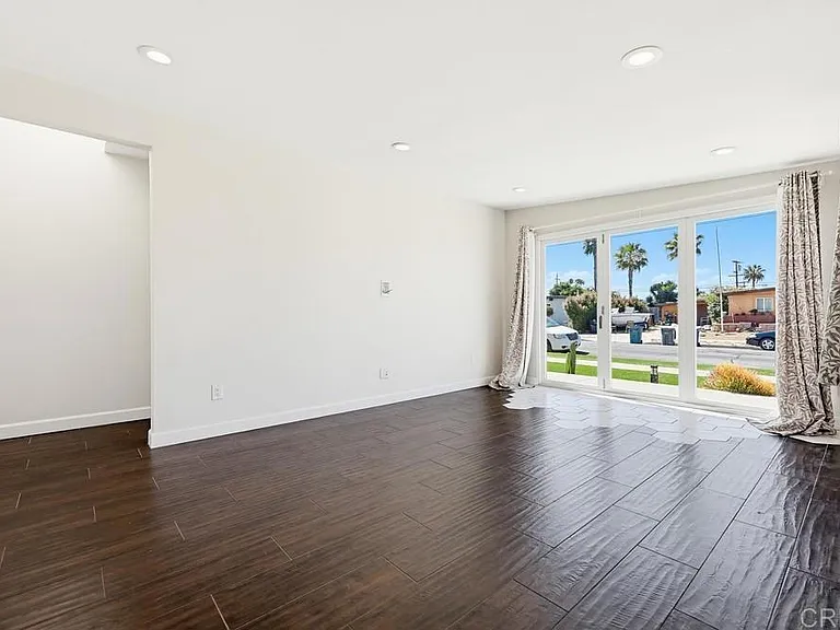 834 Holly Ave — Photo 33