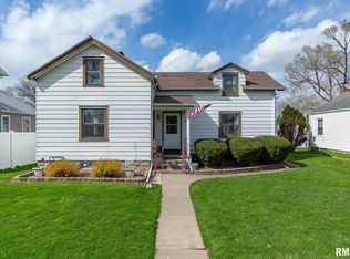 408 W 29th Pl, Davenport, IA 52803