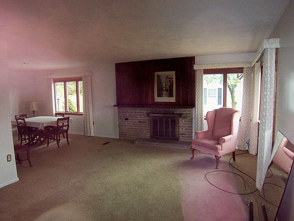 4th image of 609 Cochran Dr