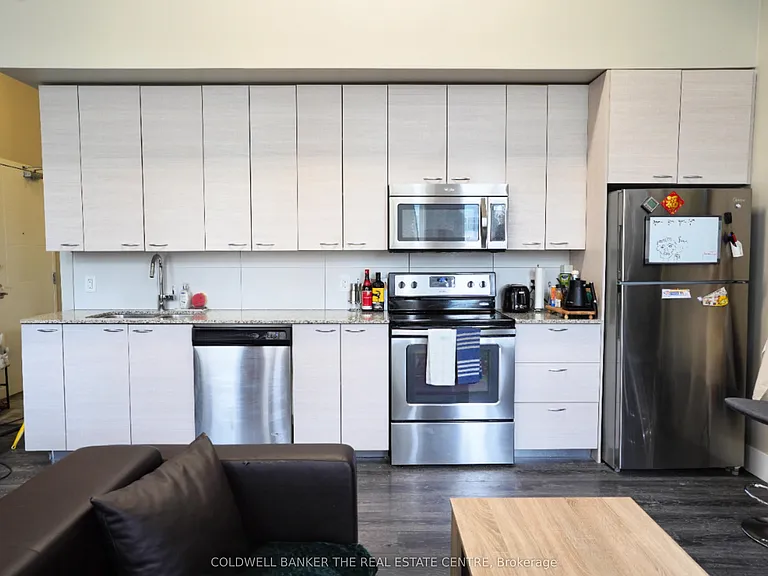 253 Albert St #113 — Photo 2
