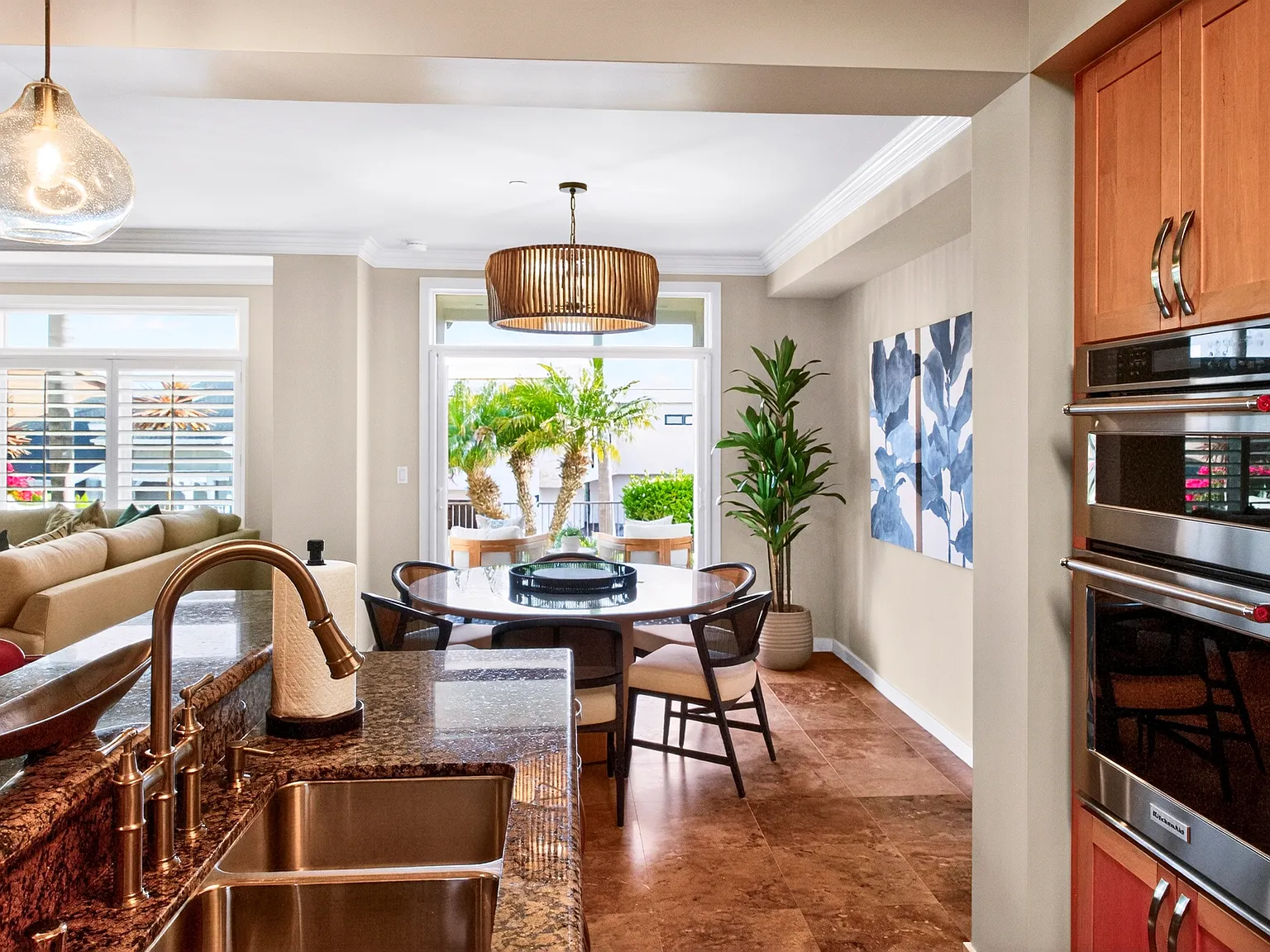 2 bed, 1827 sqft, $10,000 — Photo 4
