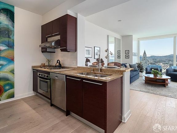 5th image of 425 1st St Unit 1105L