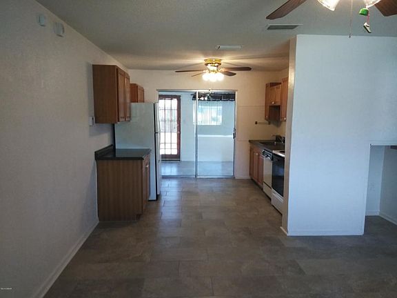 4th image of 19 Palmetto Dr