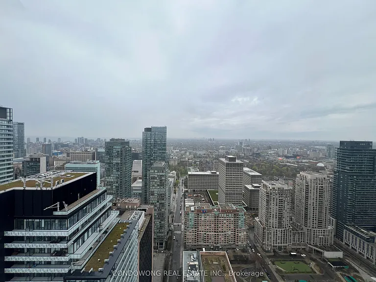 501 Yonge St #4812 — Photo 13
