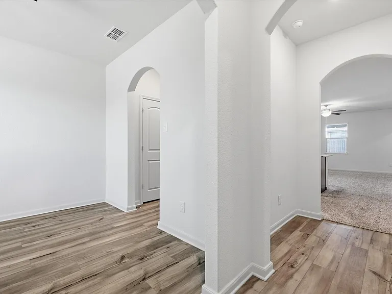 13518 Mineral Rd — Photo 4