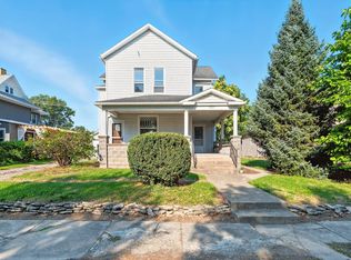 110 S 4th St, Decatur, IN 46733