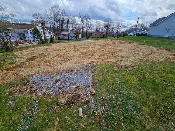 5th image of 2244 Pitt Avenue Ext