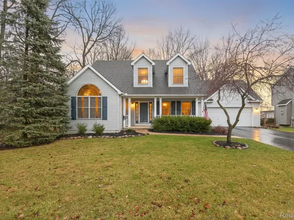 1173 Hackman Dr, Temperance, MI 48182