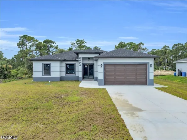 1905 W 13th St, Lehigh Acres, FL 33972
