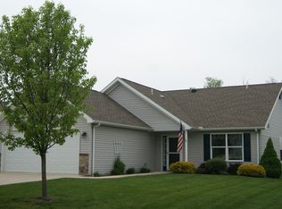 8 Colonial Ct, Shippensburg, PA 17257