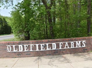 161 Oldefield Farms #161, Enfield, CT 06082