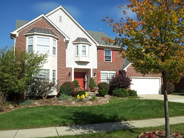 1st image of 2819 Briarwood Dr