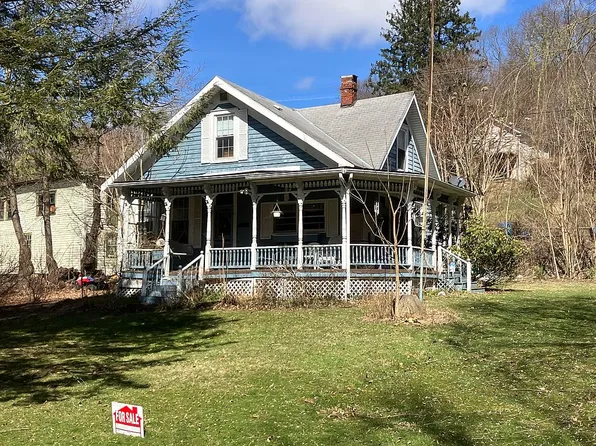 2414 Monterey Rd, Parker, PA 16049