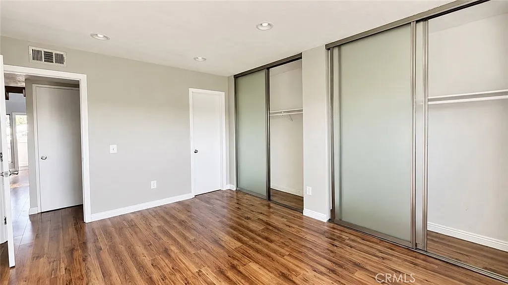 2 bed, 912 sqft, $2,550 — Photo 3