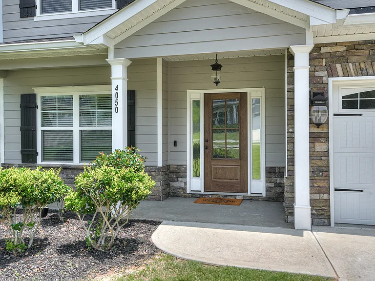 4050 Stowe Dr — Photo 5