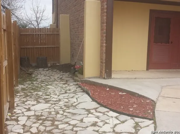 12020 Maplerock St #12020, San Antonio, TX 78230