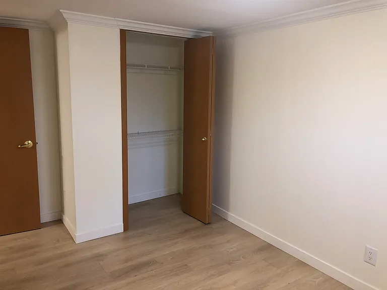 4136 Gilpin Cres #2 — Photo 5