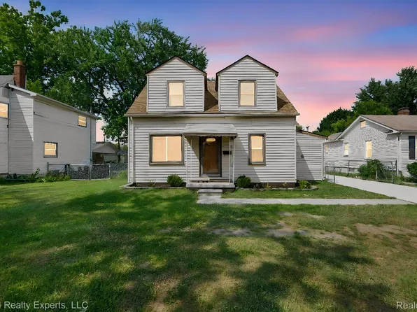 29220 Cambridge St, Garden City, MI 48135