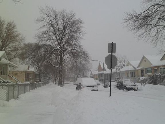 4th image of 10624 S Hoxie Ave