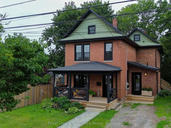 14 Ward St, Pt Hope, ON L1A 1L5