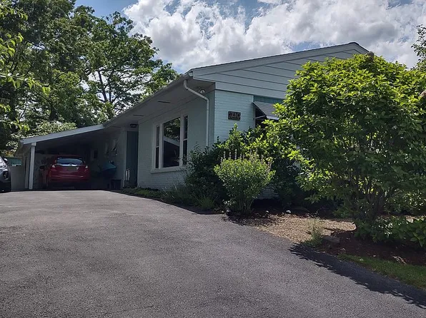 710 S Gill St, State College, PA 16801