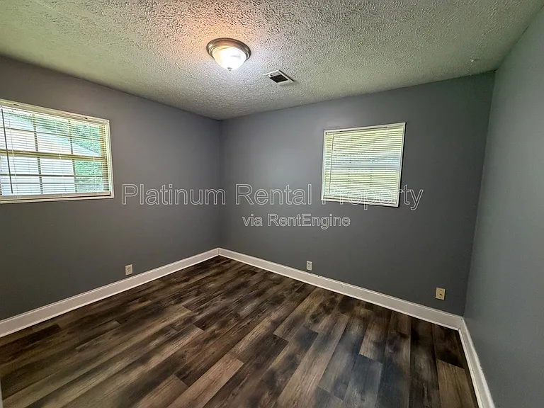 1512 Waverly Way #D3 — Photo 11