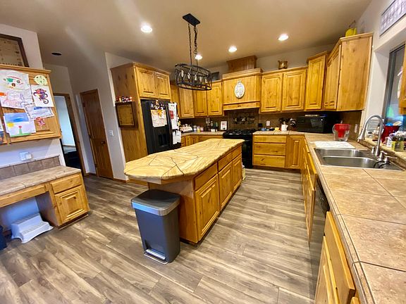 4th image of 7069 Leo Ln
