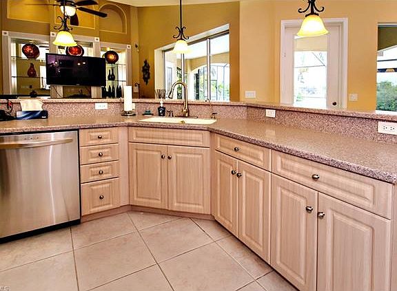5th image of 2857 SW 23rd Pl