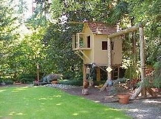 17619 7th Ave W, Bothell, WA 98012