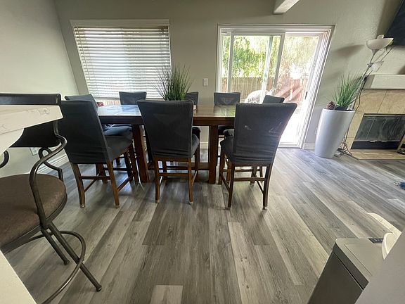 Kitchen nook
