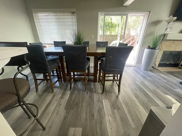 Kitchen nook