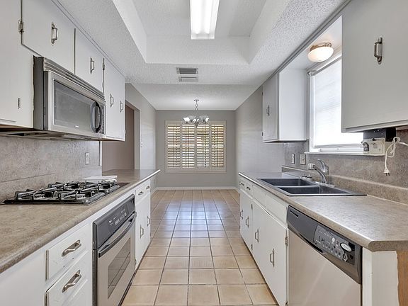 5th image of 4601 Conley Ave