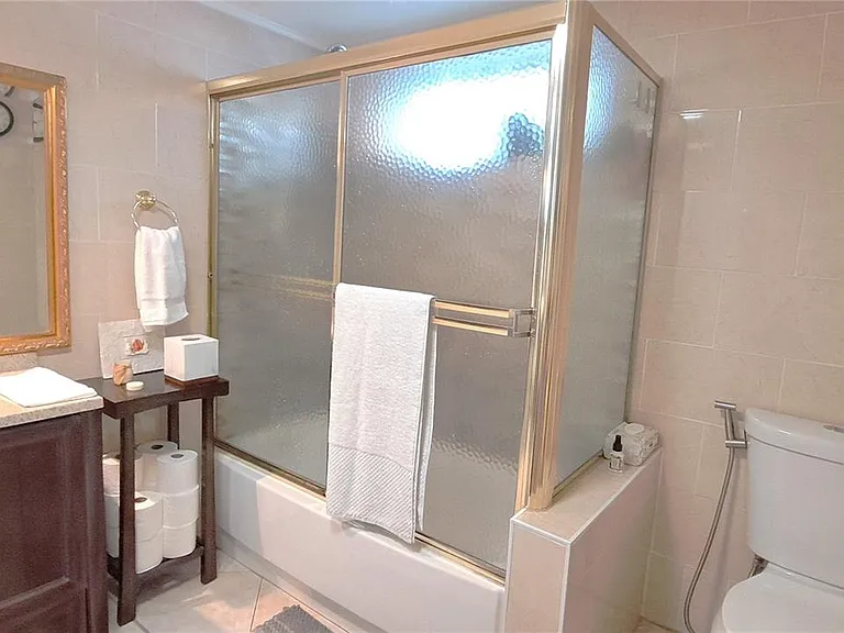 450 Golden Isles Dr #2C — Photo 9