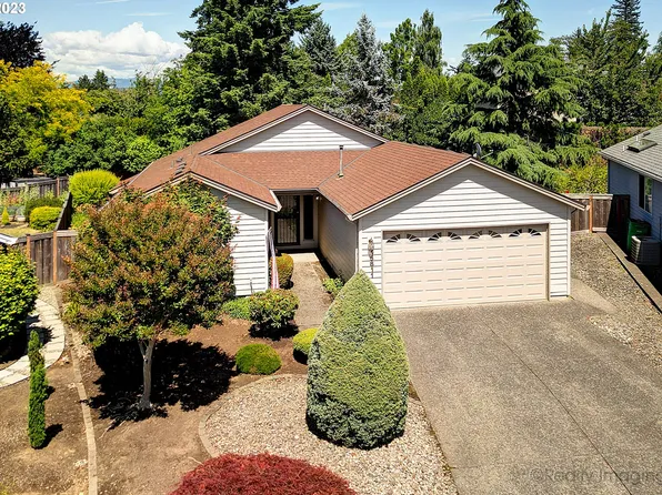 15811 NE Eugene St, Portland, OR 97230