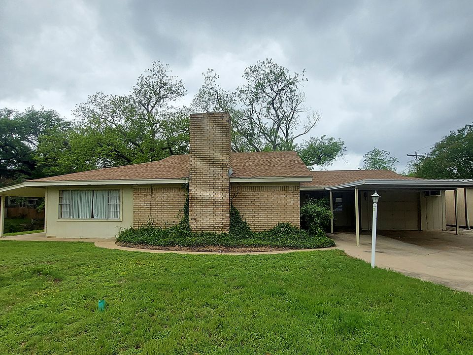 1st image of 151 Riverside Dr