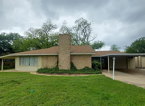 151 Riverside Dr Photo 1