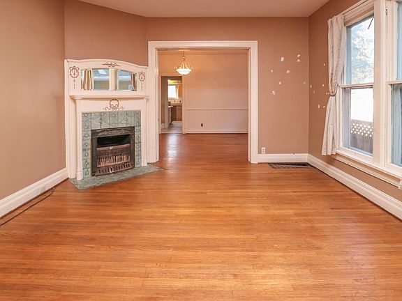 Living Room Opposite View