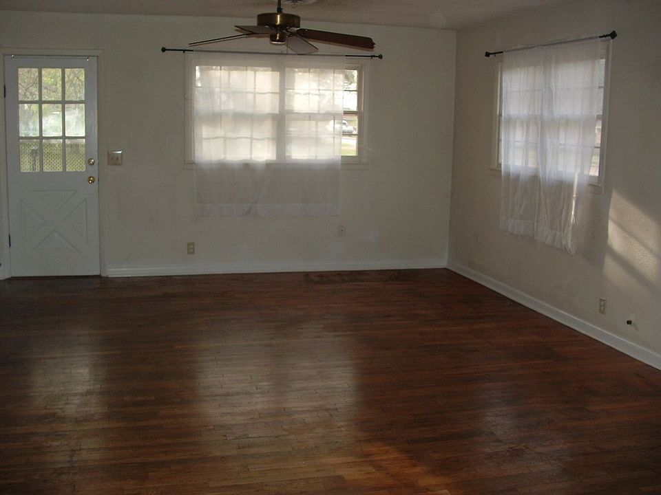 1st image of 501 Nutt Dr