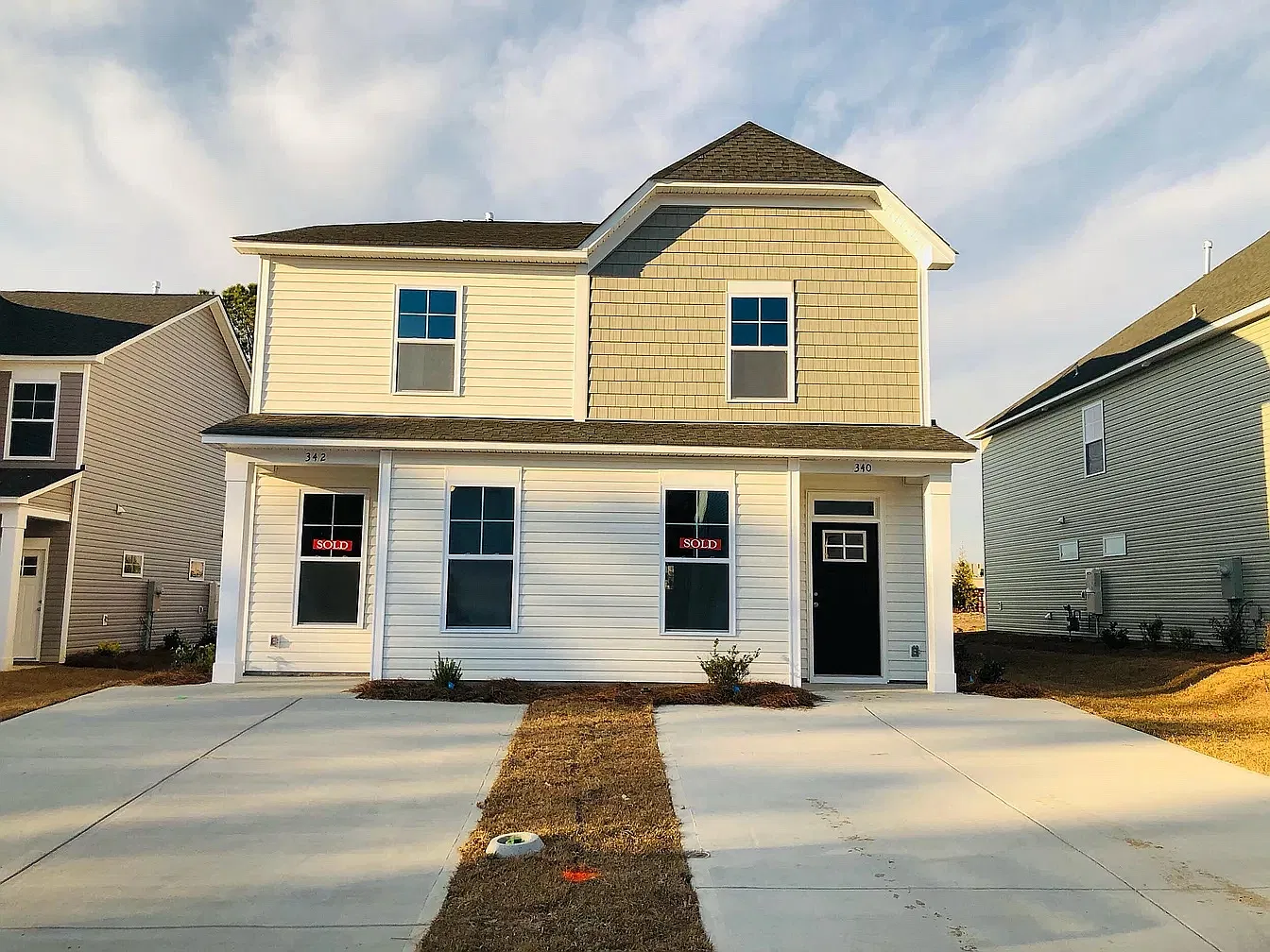 3 bed, 2.5 bath, 1340 sqft, $1,700 — Photo 1