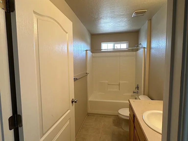 11861 W Cloverbrook Ln — Photo 32