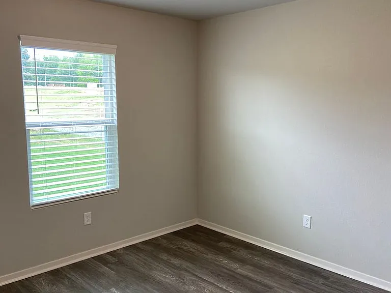 1801 Petes Pl — Photo 10