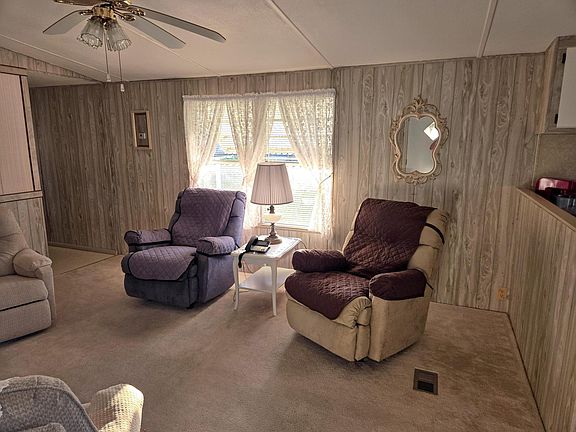 4th image of 17502 Broadland Lane