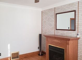 4615 Clinton Ave, Berwyn, IL 60402